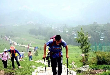 登顶北京最高峰 高山草甸夏乘凉（1日行程）