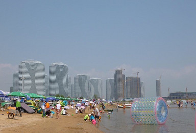 东戴河海边浴场 锥子山长城休闲游（1日行程）