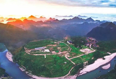 芙蓉镇 坐龙峡清凉游（2日行程）