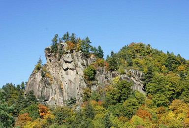 桃山玉温泉 北国小黄山悬羊峰游 国庆假期都发团（2日行程）