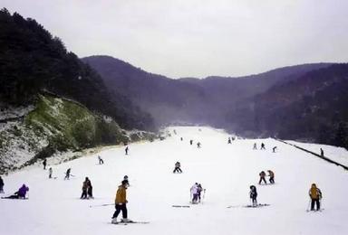 冰火两重天 滑雪 温泉 天龙池滑雪 福泉温泉游（2日行程）