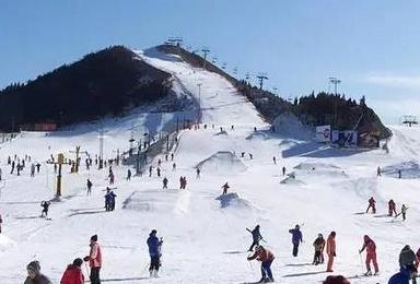 尧山登山 滑雪 泡温泉（3日行程）