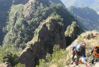 沙坑一羞女峰一神仙居穿越（1日行程）