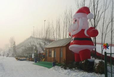 满城神湖滑雪场 戏雪乐园活动（1日行程）