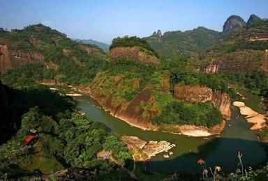 永定土楼 雁荡山 武夷山 鼓浪屿 南普陀一路南巡(6日行程) 永定土楼 雁荡山 武夷山 鼓浪屿 南普陀一路南巡(6日行程)