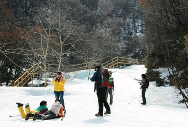 南坨冰雪环穿跑全场休闲爬山（2日行程）