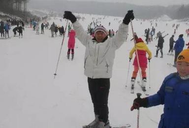 玉泉高品质滑雪场金都滑雪场滑雪（1日行程）