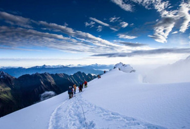 技术型入门级雪山 半脊峰攀登计划(7日行程)