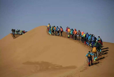 沙漠风暴 银川-腾格里沙漠徒步+越野车穿越（5日行程）