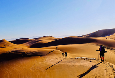 徒步穿越中国最美沙漠 巴丹吉林沙漠（5日行程）