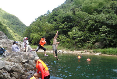 夏天来了玩水去 浙东大峡谷溯溪（3日行程）
