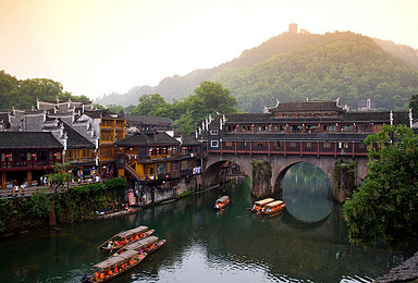 端午节 徒步中国最美小城 湘西凤凰古城