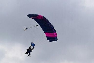 4000米奇幻世界高空跳伞（1日行程）