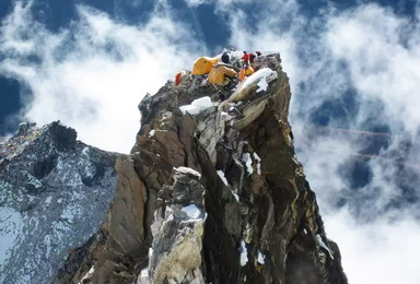 喜马拉雅最美山峰 阿玛达布朗攀登计划（23日行程）