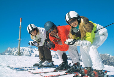长城岭滑雪场全天滑雪含雪具（1日行程）