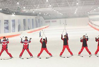 北京乔波冰雪世界室内滑雪夜场票（1日行程）