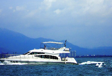 豪华游艇海洋风情号 包船出海观光摄影钓鱼东岛（1日行程）
