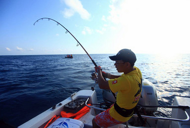 青岛度假出海钓鱼-海钓活动（1日行程）