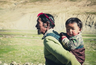 拉萨往返，游走江南林芝+探寻最美村庄西藏当地3天2晚跟团游（3日行程）