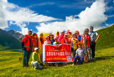 四川（川西、川北、川南） 西藏 云南 甘肃 线路定制 团队接待 足迹户外俱乐部