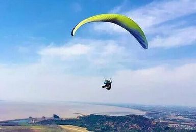 海宁尖山滑翔伞飞行体验（1日行程）