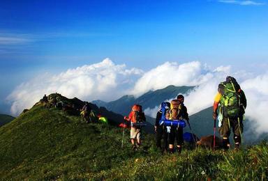 登北京第-高峰-东灵山-百草甸-五指峰-灵山主峰（2303米）一日登山摄影活（1日行程）