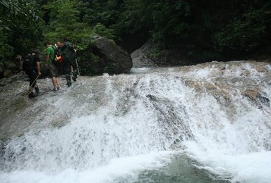 走进井空里 告别炎热酷暑 享受溯溪漂流的凉爽与刺激（2日行程）