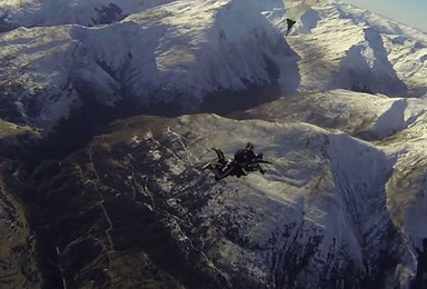 新西兰皇后镇格林诺奇高空跳伞（3600米）（1日行程）