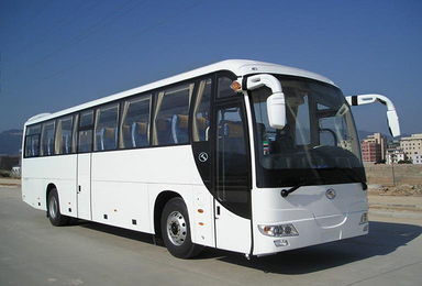 新疆南北疆经典路线 大巴45座 包车（1日行程）