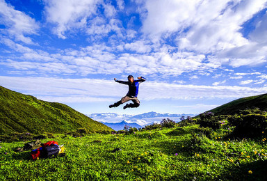 茂县 九顶山后山 向导 王吉斌