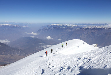 2016年哈巴雪山攀登全计划 登山爱好者首选的入门级山峰（4日行程）