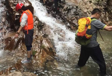 湿身白水溪 溯溪大峡谷 穿越清凉之旅（1日行程）