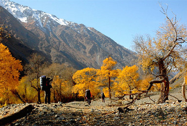 新疆孟克特古道重装徒步（7日行程）