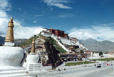 藏地风丨转山转水转佛塔，西藏独家线路七日行摄丨游友旅行（8日行程）