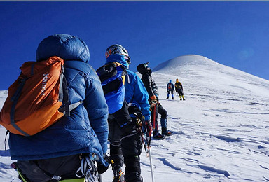 陆标户外 2016年青海玉珠峰攀登活动8日（8日行程）