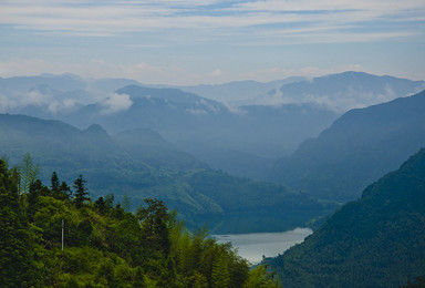 华东第一峡谷 岩门大峡谷溯溪徒步（3日行程）