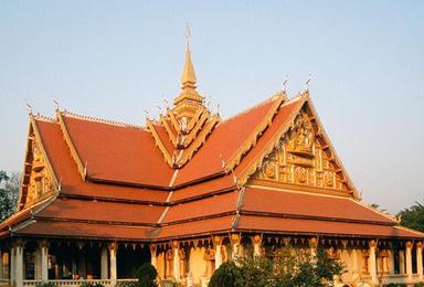 国庆出境 老挝 琅勃拉邦 万荣跨国深度休闲自驾（9日行程）