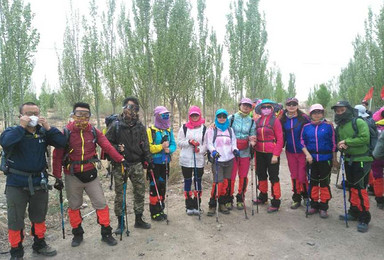 国庆节 徒步穿越内蒙古库布齐沙漠活动（8日行程）