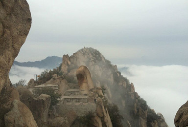 蟒衫体育公司 国庆登山，探险秦岭鳌山，游览古都西安，壶口瀑布，（全程自助AA）（7日行程）