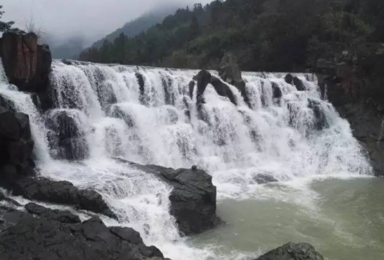 徐霞客之路 激情像皮艇漂流 游莆田 后花园 之称九龙谷花园 玻璃观景台 水上乐园坐竹筏激情玩水（1日行程）