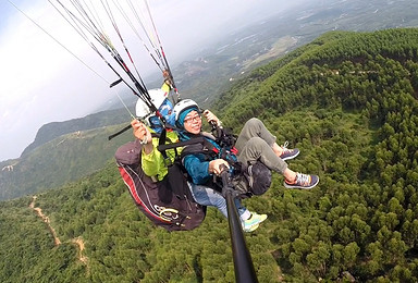 鸟儿一样自由飞翔 惠州西华山滑翔伞飞行体验（1日行程）