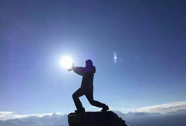 夜空中最亮的星 达瓦更扎云海星空之旅 含山顶吃住 无须扎营（3日行程）