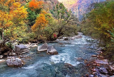 达瓦更扎 东拉山大峡谷 两日自驾之旅（2日行程）