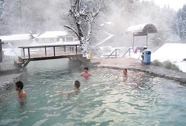 冰川温泉VS藏寨雪山 海螺沟 丹巴藏寨 上里古镇 川西（5日行程）