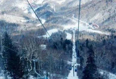 哈尔滨亚布力滑雪场门票亚布力滑雪场酒店亚布力新体委滑雪2小时（1日行程）