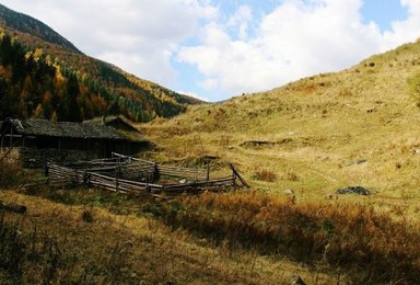 宁海登山步道东线 加 摩柱峰环线重装 最后温泉（3日行程）