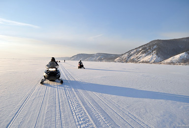 狗拉雪橇的速度 雪地摩托的激情 尽在西伯利亚贝加尔湖畔（5日行程）