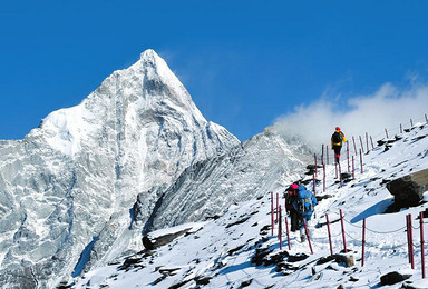 人生的第一座5000 雪山 四姑娘山大峰登山活动（3日行程）