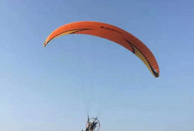 巴南滑翔伞飞行体验（1日行程）