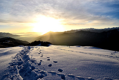 走进三奥雪山之巴谷多峰（3日行程）